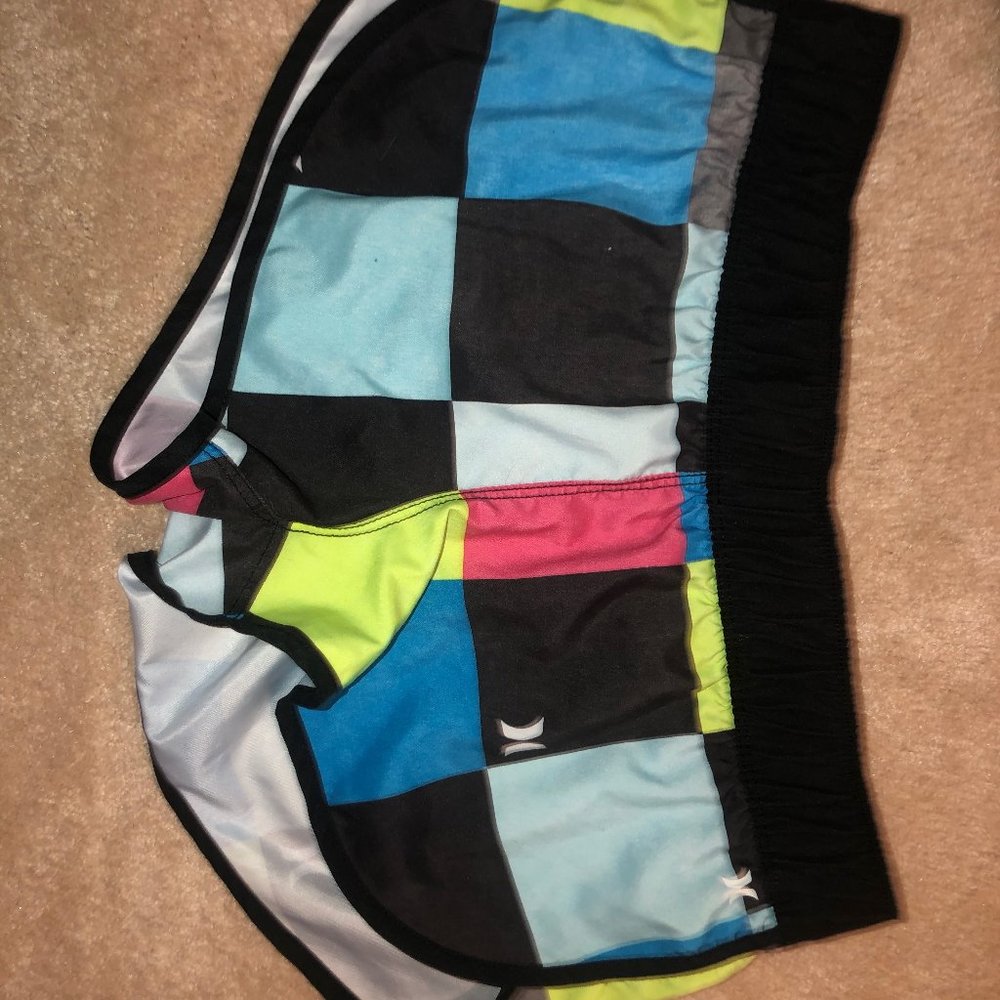 HURLEY BEACHRIDER SHORTS- MULTICOLORED
